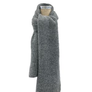 "Mjúkur" dark grey scarf made from Icelandic wool
