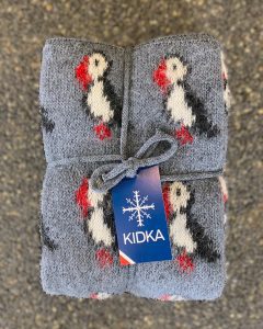 blue puffin baby blanket made form Icelandic wool, blue blanket with puffin motif
