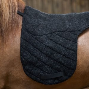 "Deluxe" saddle cloth, Saddle blanket made from black Icelandic wool