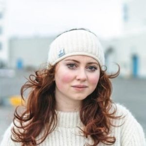 "Mjúkur" white headband lined with fleece, made from Icelandic wool