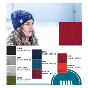 "Skjól" fleece-lined beanie red, red beanie lined with black fleece made from Icelandic wool