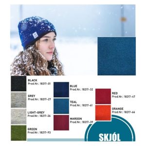 "Skjól" fleece-lined beanie teal, teal wool hat lined with black fleece made from Icelandic wool