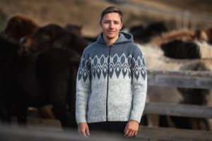 Ísar hettupeysa með rennilás