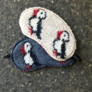 "Lundi" sleeping mask with puffins