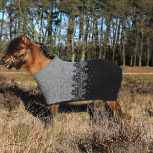 Shetland pony rug gray with turtleneck made from Icelandic wool in Iceland